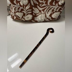 Tortoise French Hair Pin